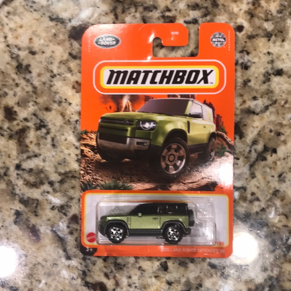 Matchbox Land Rover defender 90 2021 green color